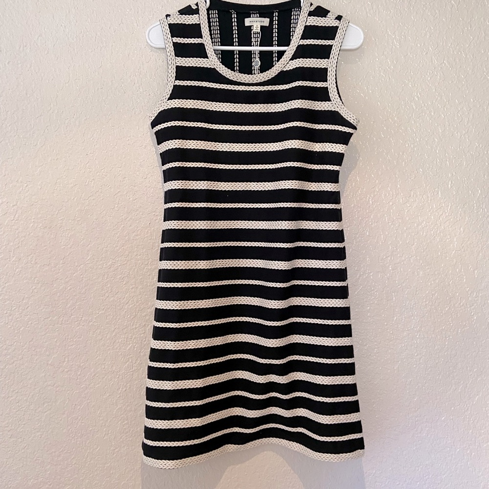 Max Studio Sleeveless Dress